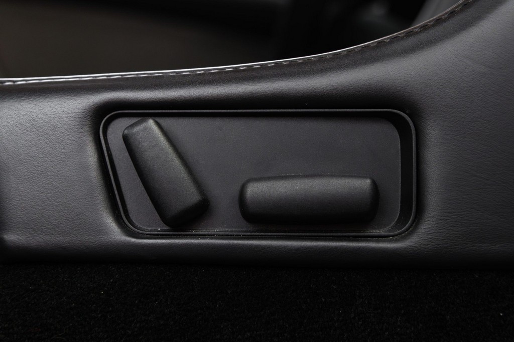 2005 Aston Martin DB9 - Image 72