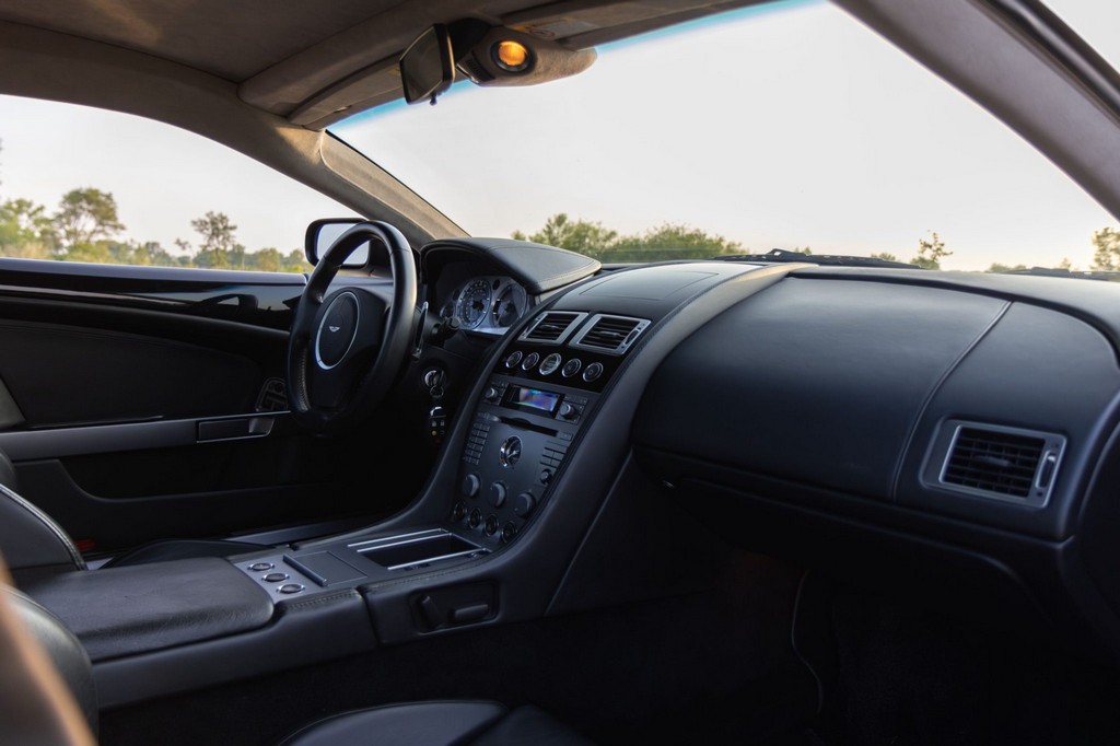 2005 Aston Martin DB9 - Image 73