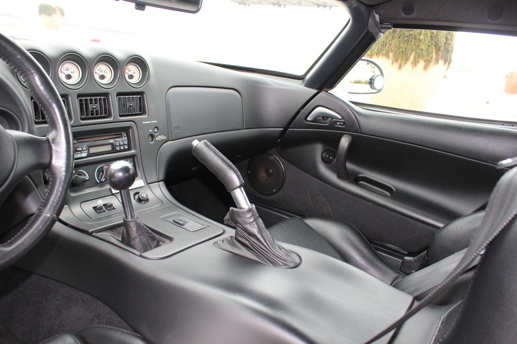 1999 Dodge Viper RT/10 - Image 66