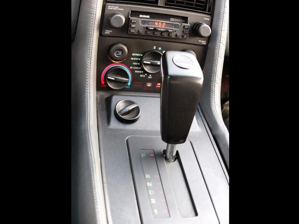 1983 DeLorean DMC‑12 - Image 17