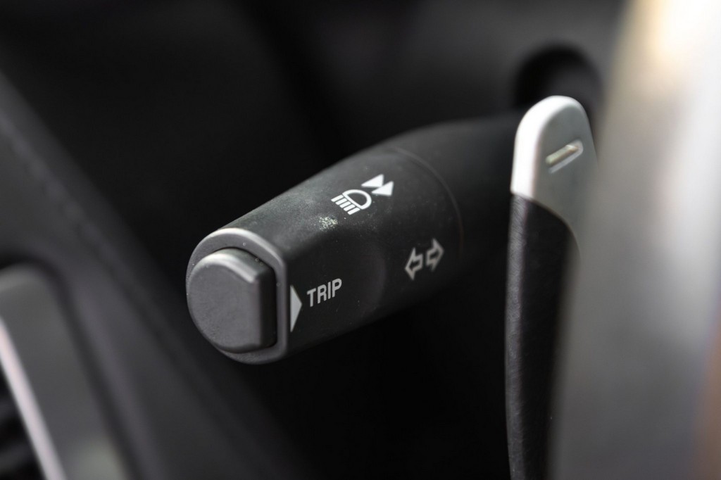 2005 Aston Martin DB9 - Image 76