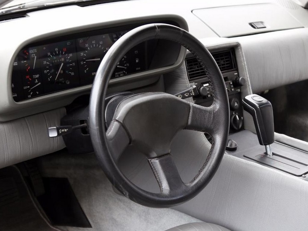 1983 DeLorean DMC‑12 - Image 20