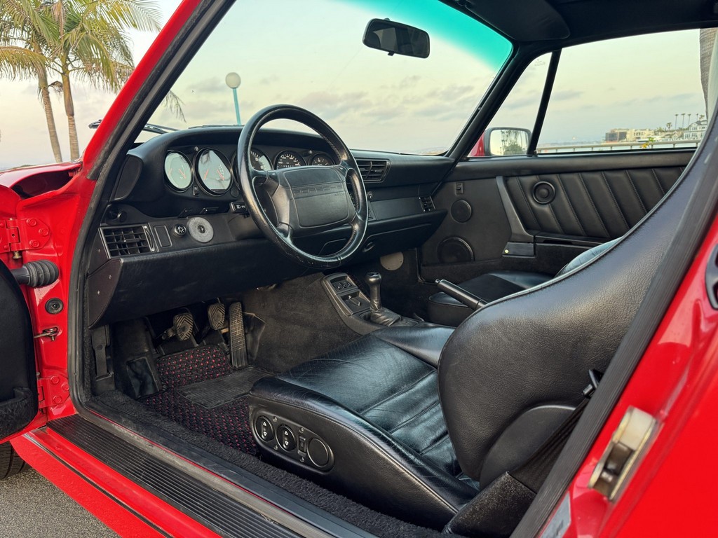 1991 Porsche 911 Carrera 2 Coupe - Image 71