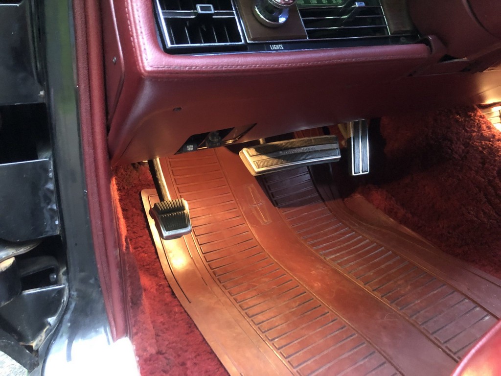 1971 Lincoln Continental Mark III - Image 7