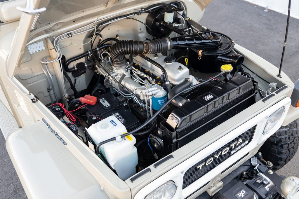 1984 Toyota Land Cruiser HJ47 Pickup - Image 92