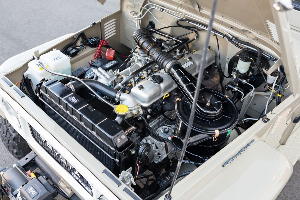 1984 Toyota Land Cruiser HJ47 Pickup - Image 95