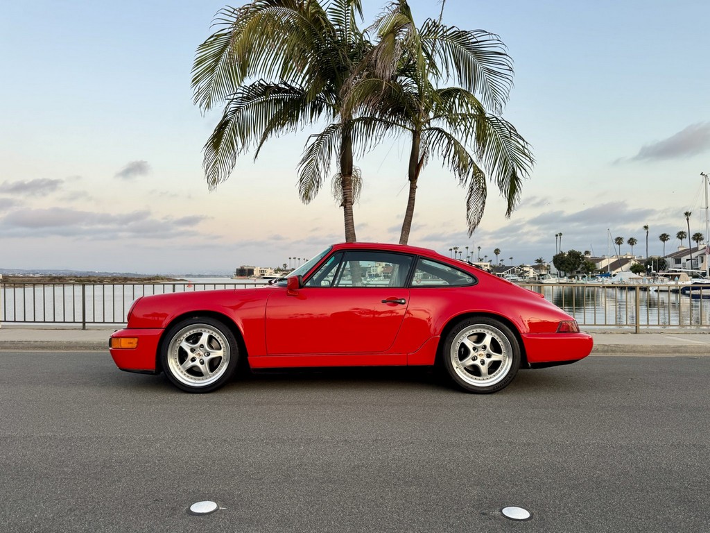 1991 Porsche 911 Carrera 2 Coupe - Image 8