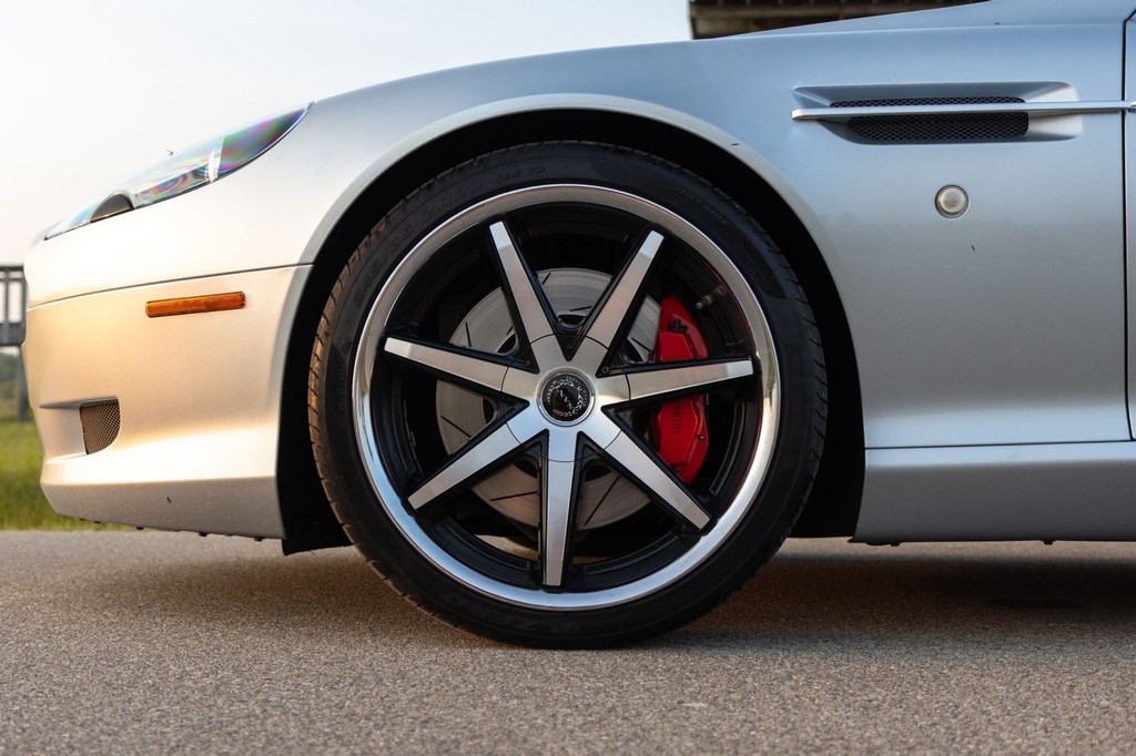 2005 Aston Martin DB9 - Image 104