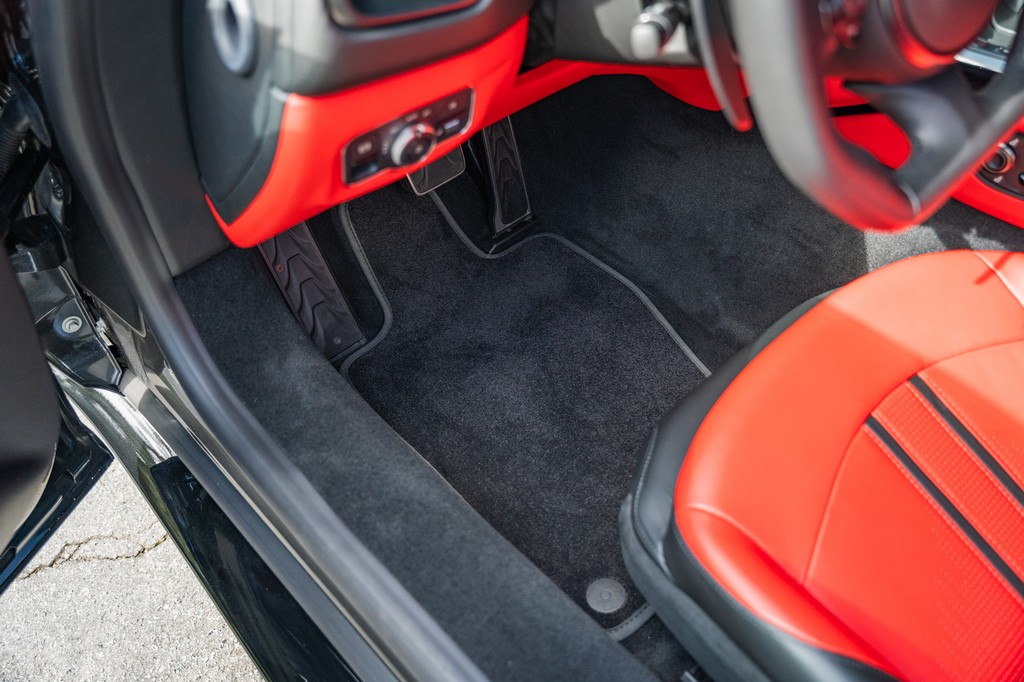 2021 Aston Martin Vantage Coupe - Image 93