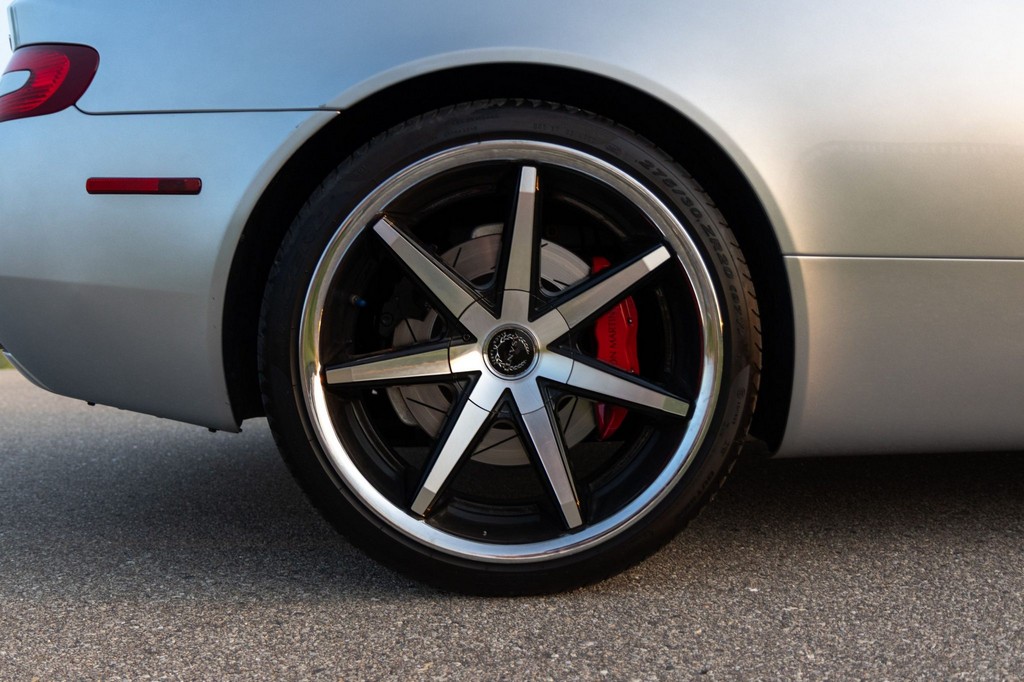 2005 Aston Martin DB9 - Image 116