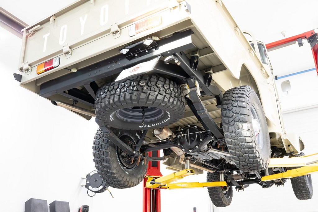 1984 Toyota Land Cruiser HJ47 Pickup - Image 128