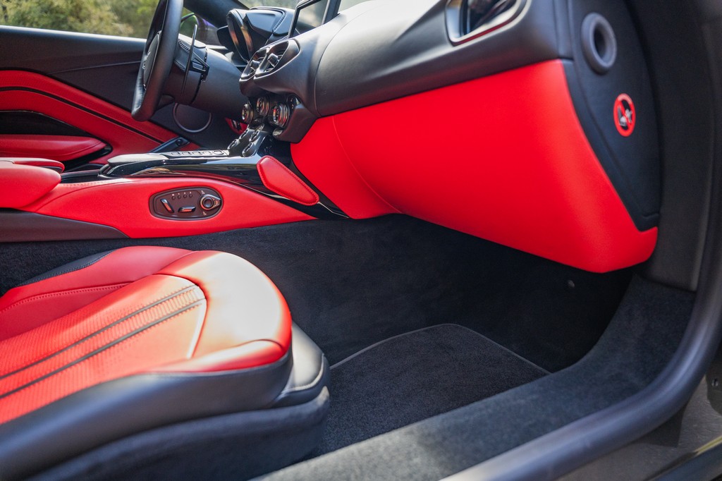 2021 Aston Martin Vantage Coupe - Image 130