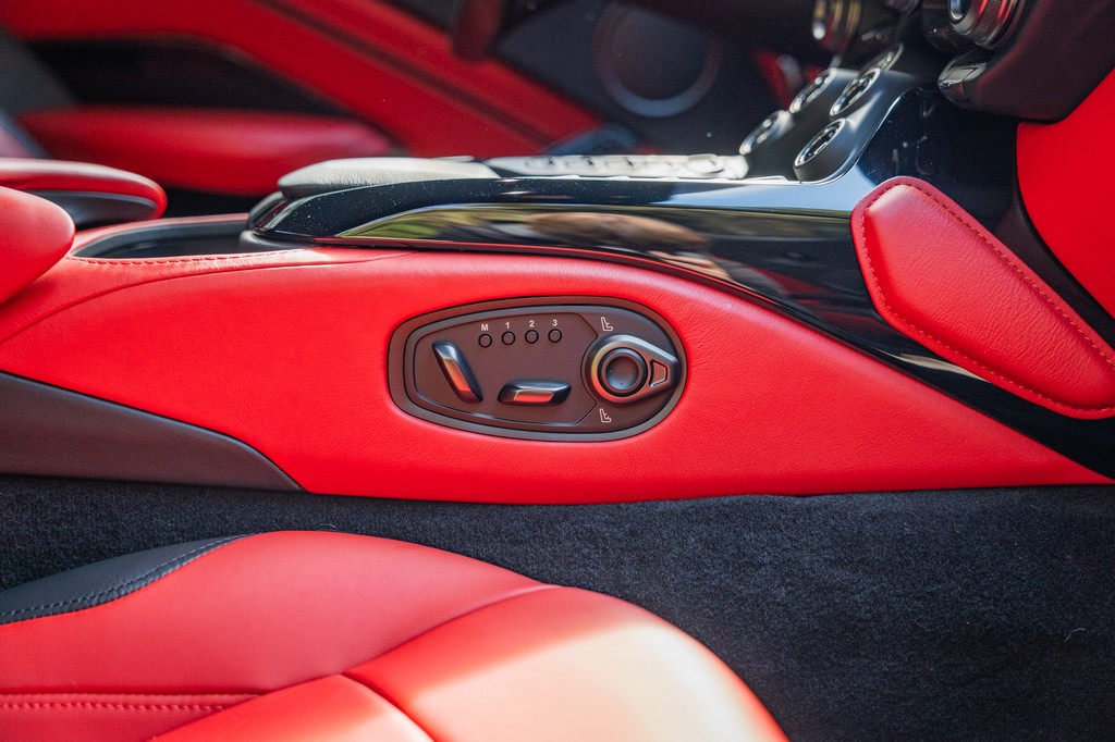 2021 Aston Martin Vantage Coupe - Image 131