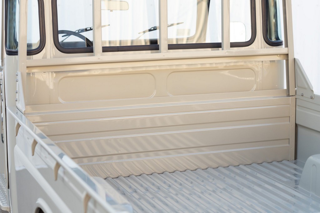 1984 Toyota Land Cruiser HJ47 Pickup - Image 8