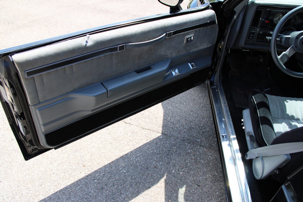 1987 Buick GNX - Image 5