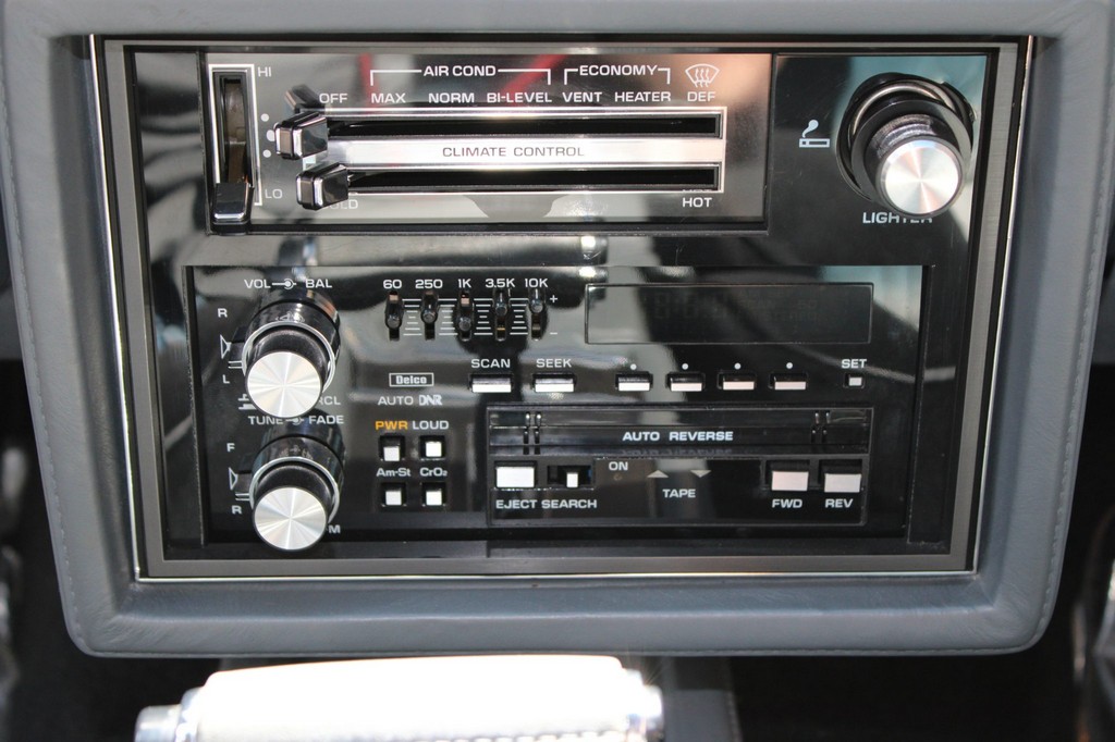 1987 Buick GNX - Image 11