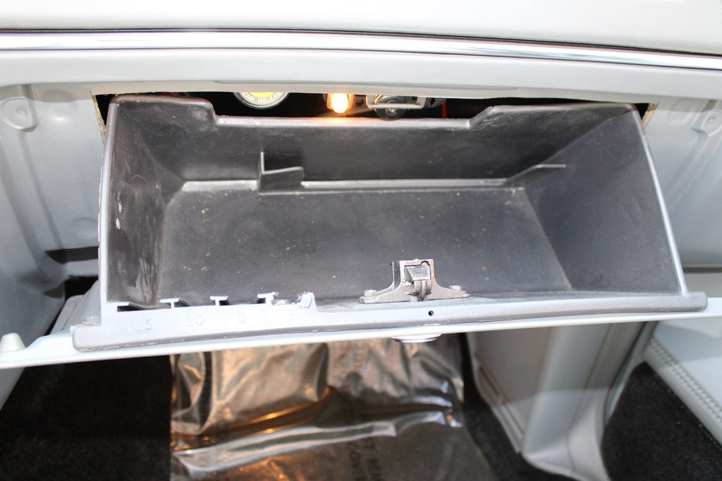 1987 Buick GNX - Image 12