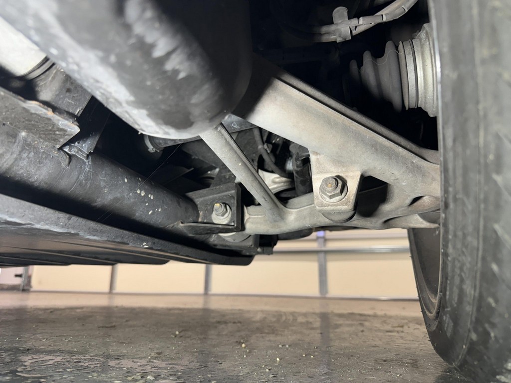 2005 Aston Martin DB9 - Image 182