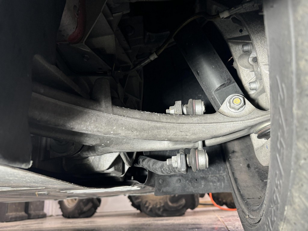 2005 Aston Martin DB9 - Image 188