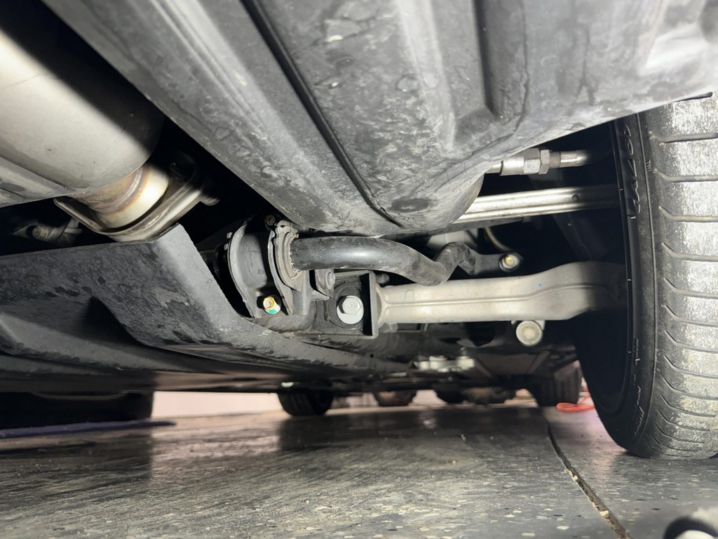 2005 Aston Martin DB9 - Image 189