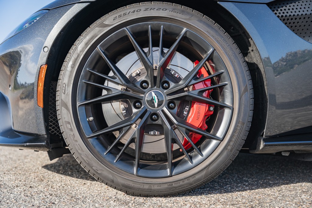 2021 Aston Martin Vantage Coupe - Image 200