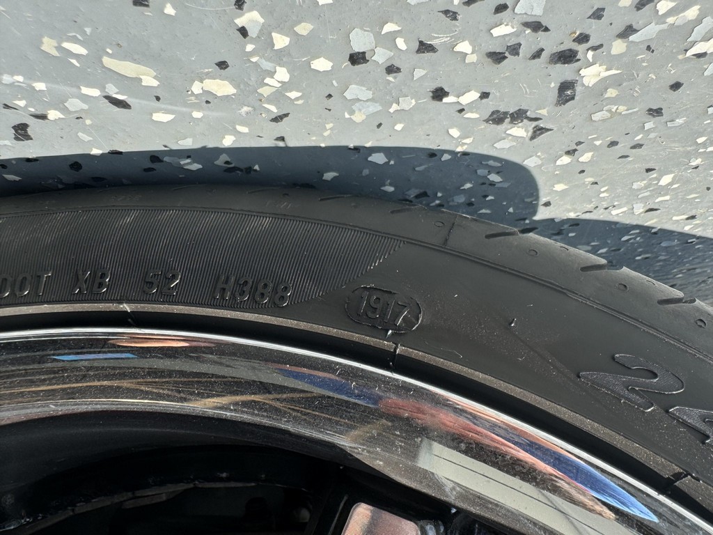 2005 Aston Martin DB9 - Image 206