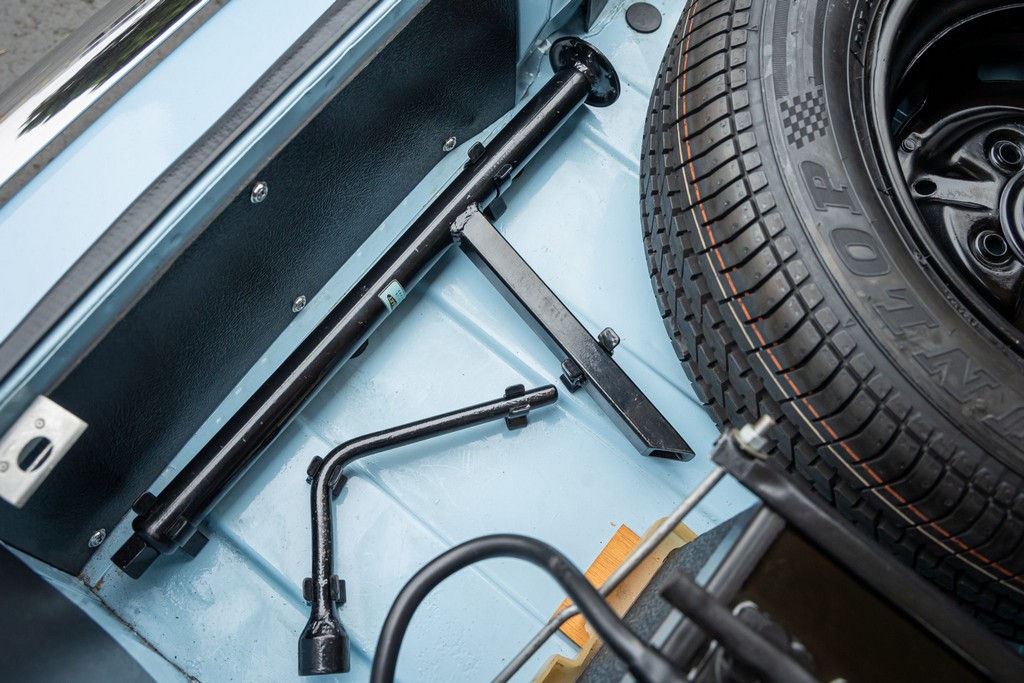 1965 Sunbeam Tiger Mk 1 - Image 122