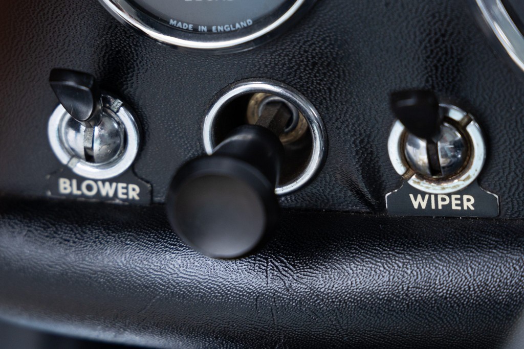 1965 Sunbeam Tiger Mk 1 - Image 174