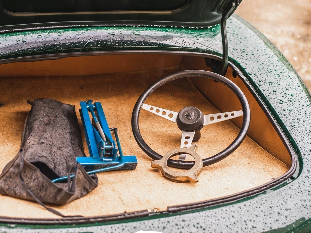 1974 Jaguar E-Type S3 Roadster - Image 110