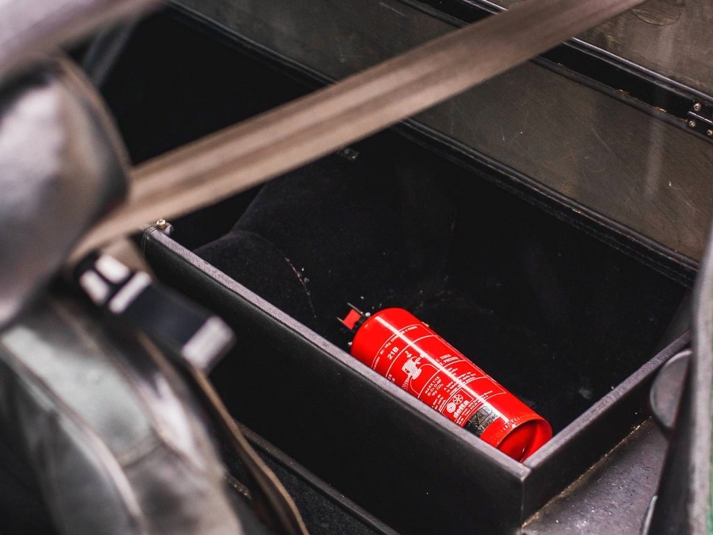 1974 Jaguar E-Type S3 Roadster - Image 111