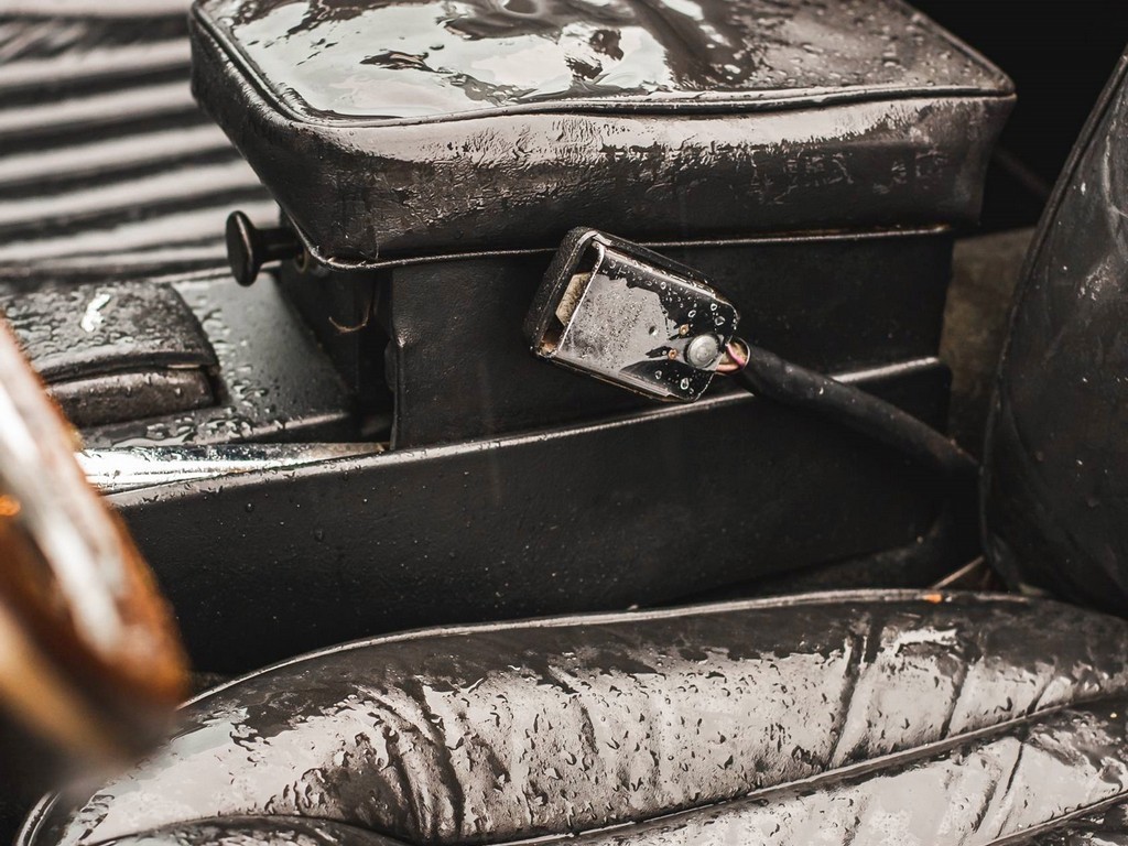 1974 Jaguar E-Type S3 Roadster - Image 10