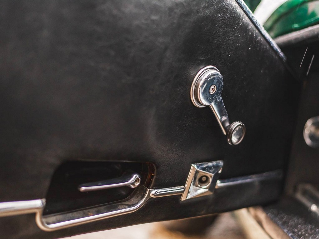 1974 Jaguar E-Type S3 Roadster - Image 16