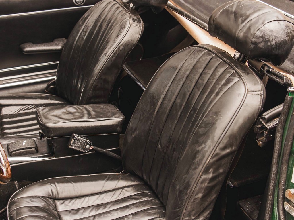 1974 Jaguar E-Type S3 Roadster - Image 46