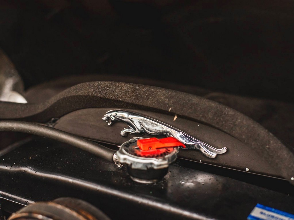 1974 Jaguar E-Type S3 Roadster - Image 49