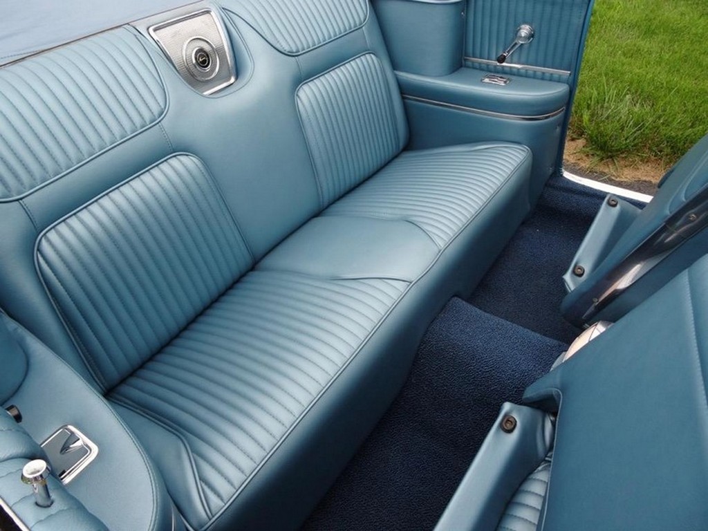 1964 Chevrolet Impala SS Convertible - Image 25