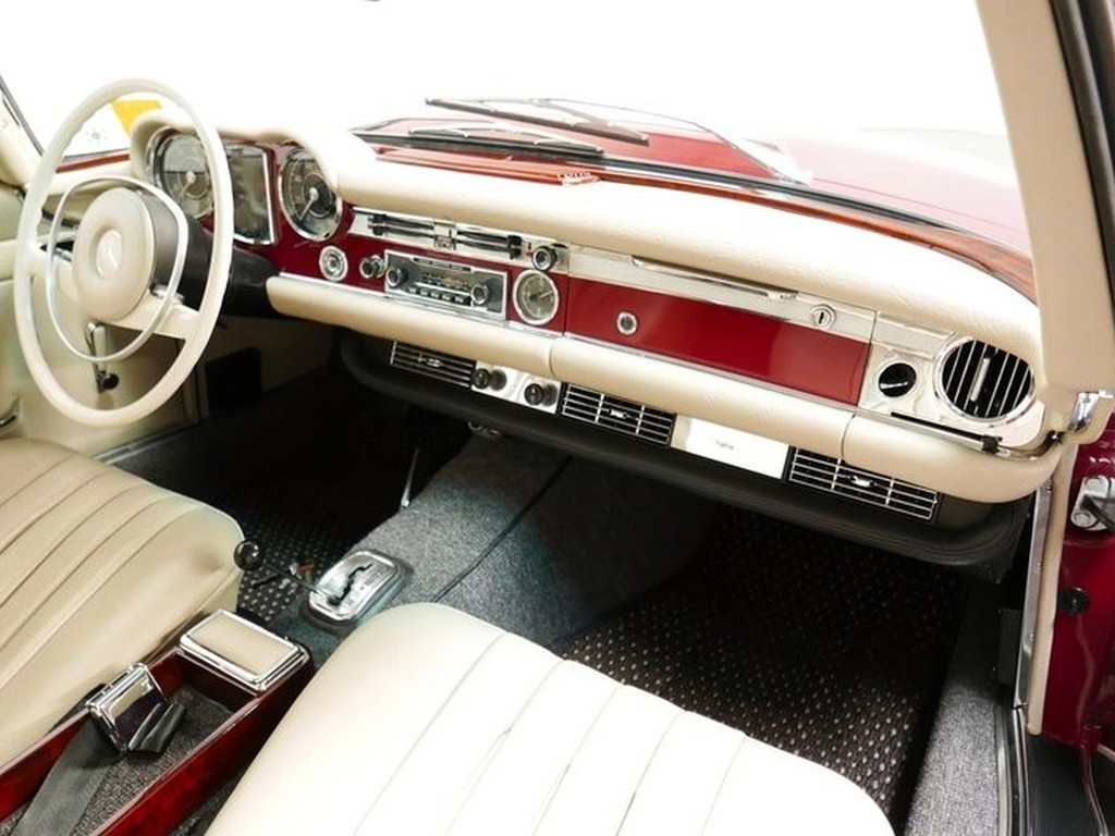 1970 Mercedes‑Benz 280SL Pagoda - Image 52