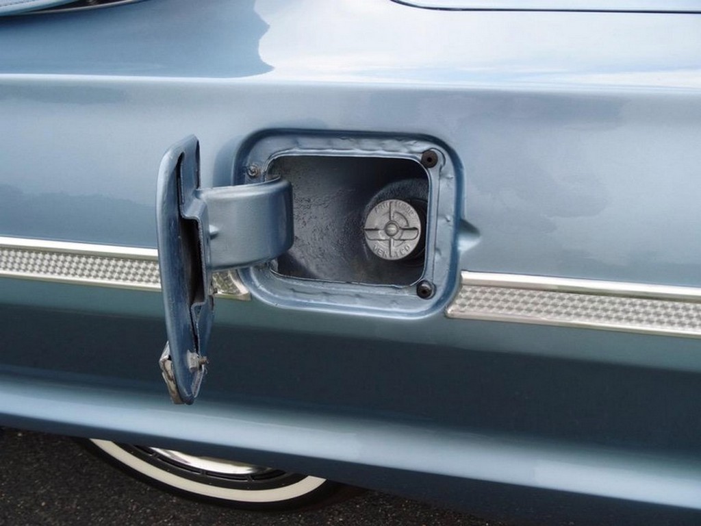 1964 Chevrolet Impala SS Convertible - Image 54