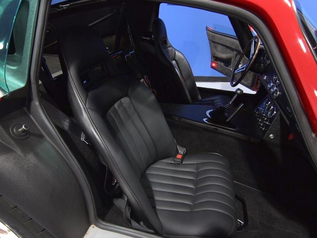 1965 Shelby Daytona Coupe Superformance - Image 39