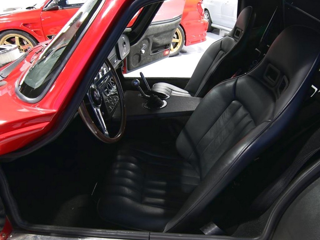 1965 Shelby Daytona Coupe Superformance - Image 9