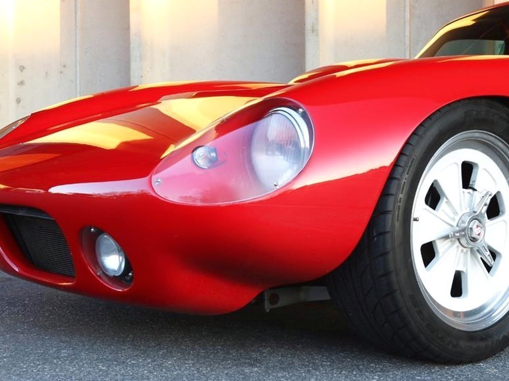 1965 Shelby Daytona Coupe Superformance - Image 12