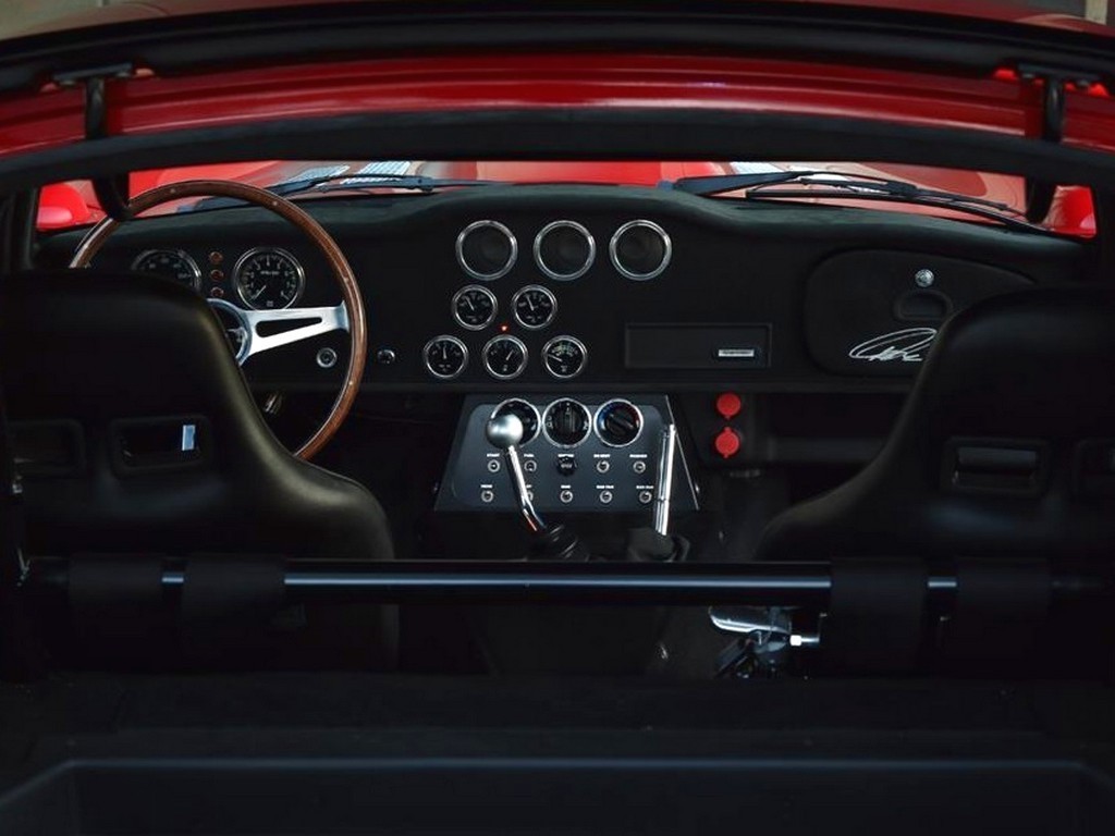 1965 Shelby Daytona Coupe Superformance - Image 24