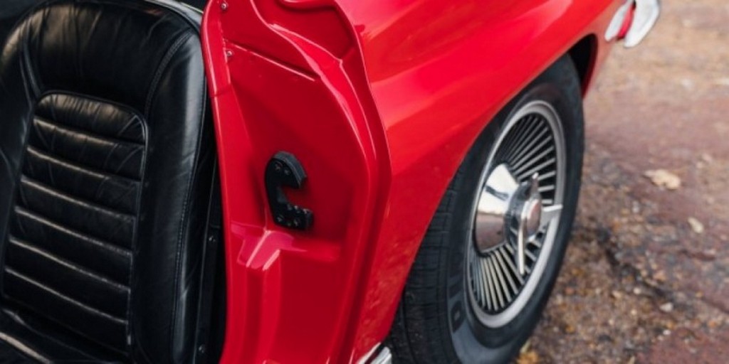 1966 Chevrolet Corvette Sting Ray 427 Turbo J - Image 4