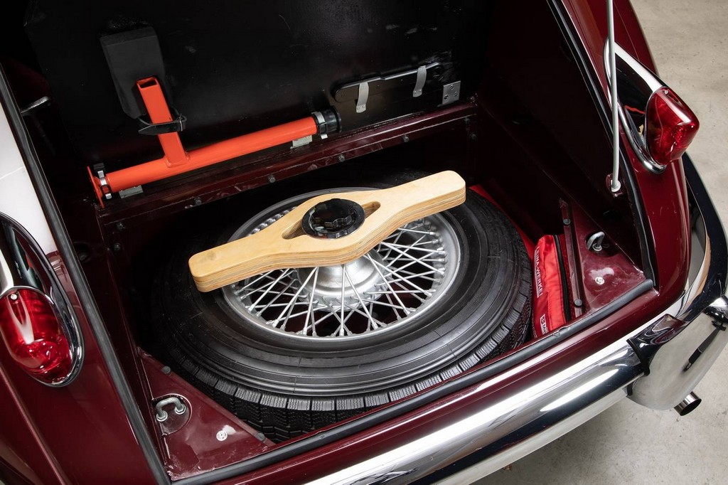 1958 Jaguar XK 150 3.4 S OTS - Image 30