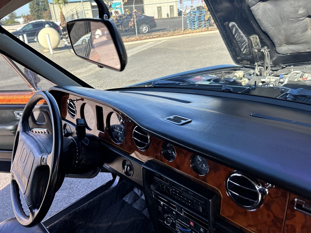 1991 Rolls-Royce Silver Spur II - Image 32