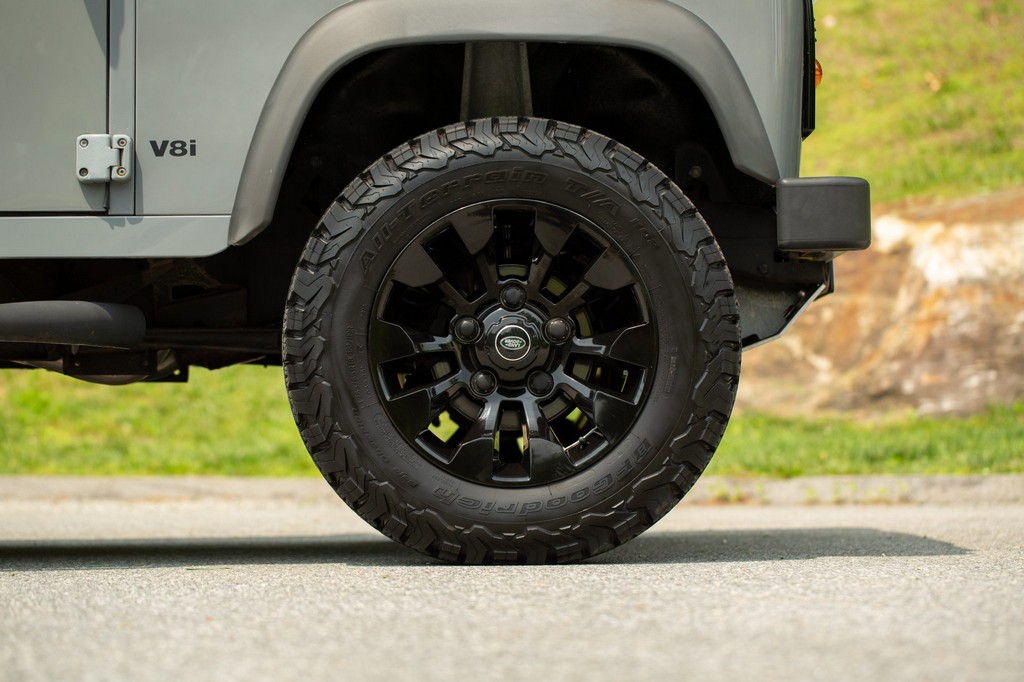 1991 Land Rover Defender 90 - Image 33