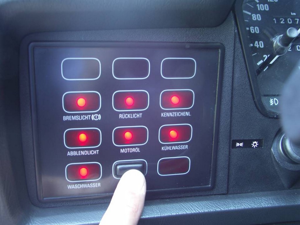 1988 BMW M 635 CSi - Image 18