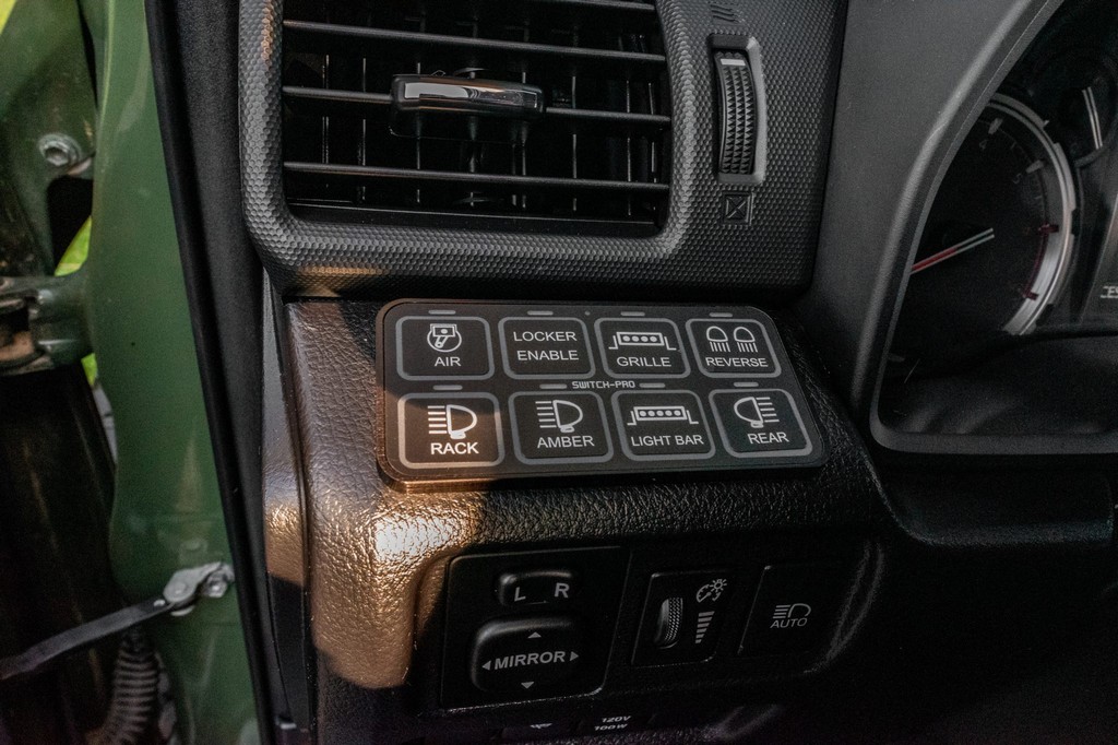 2022 Toyota 4Runner TRD Off-Road Premium - Image 14