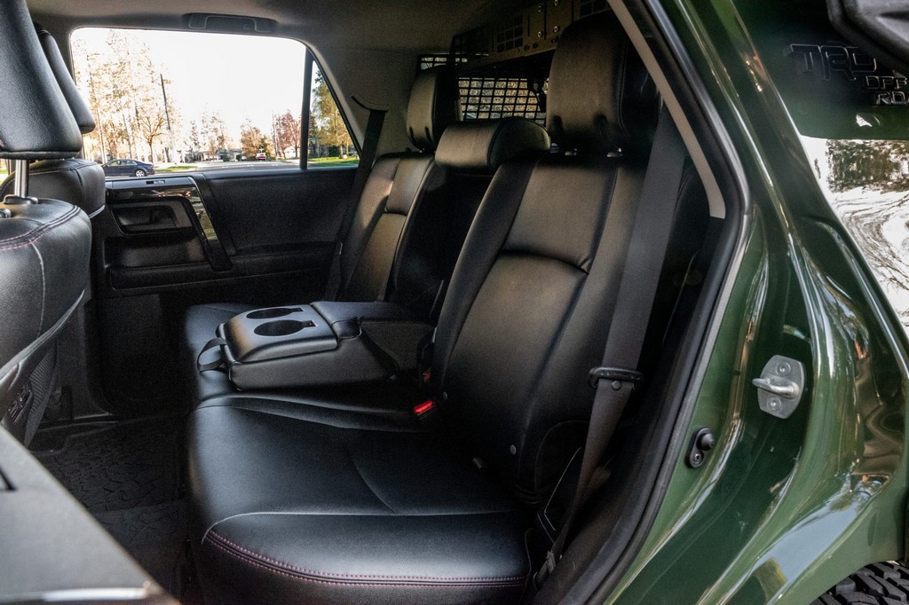 2022 Toyota 4Runner TRD Off-Road Premium - Image 16