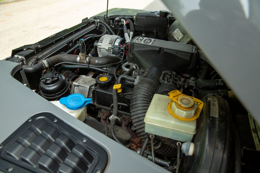 1991 Land Rover Defender 90 - Image 41