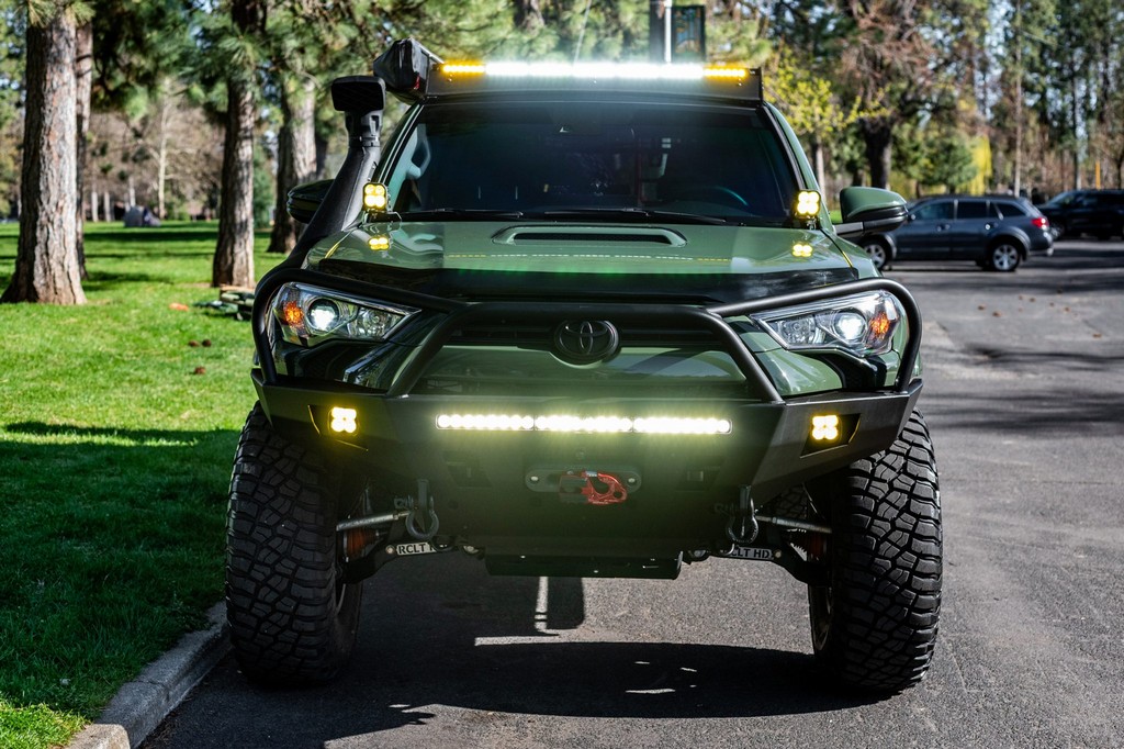 2022 Toyota 4Runner TRD Off-Road Premium - Image 23